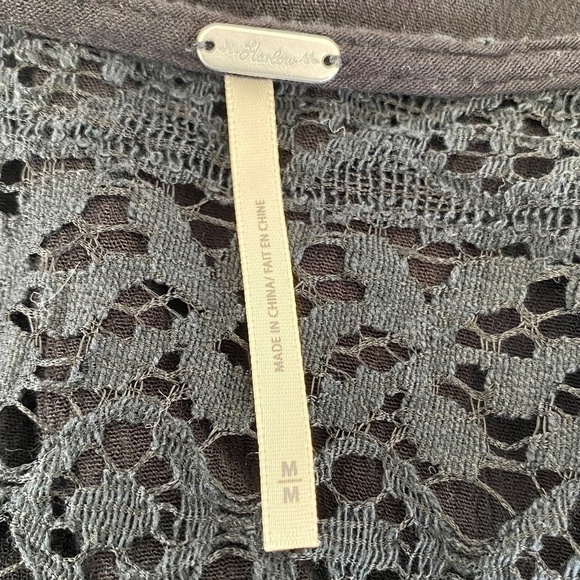 HARLOW black lined with lace detail tunic length sleeveless blouse size M - Picture 8 of 9